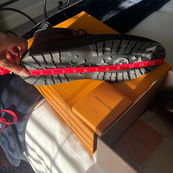 Louis Vuitton Boots - Picture 12 of 12